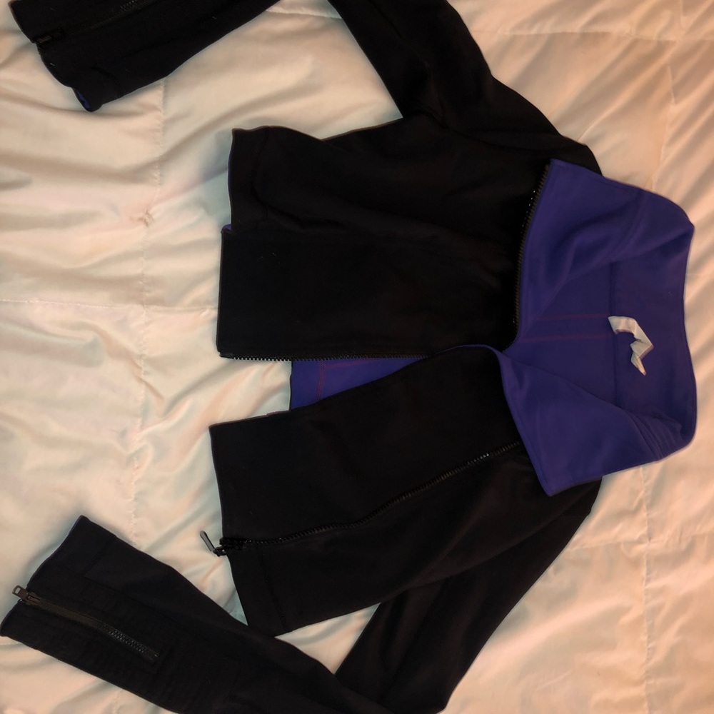 Lululemon Cropped Jacket